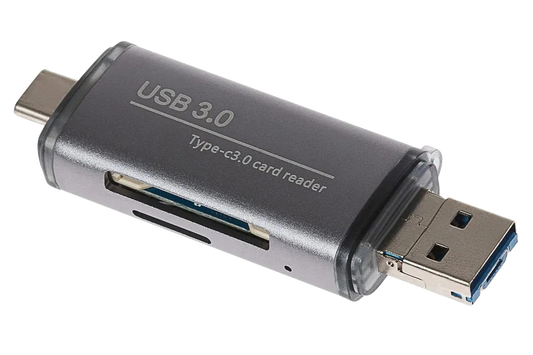 Nikkai USB-C & USB-A 3.0 SD / MicroSD Card Reader - Silver - Nikkai.co